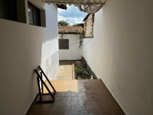 Corredor para o edícula